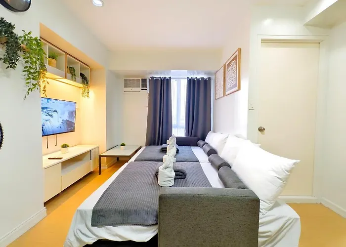 Apartment 2215t2 Avida Towers It Park 1br Unit Queen Bed 4k Tv