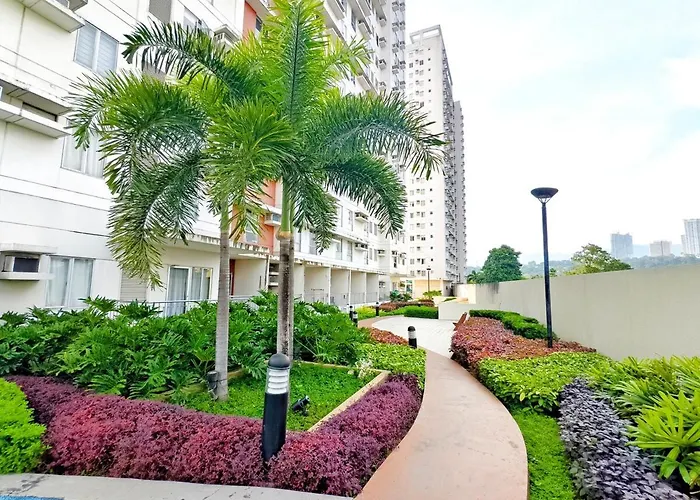 2215t2 Avida Towers It Park 1br Unit Queen Bed 4k Tv Cebu
