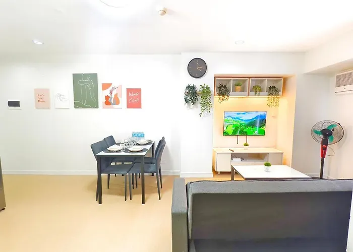 2215t2 Avida Towers It Park 1br Unit Queen Bed 4k Tv *