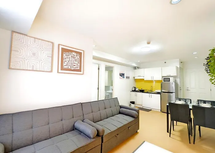 2215t2 Avida Towers It Park 1br Unit Queen Bed 4k Tv * Cebu