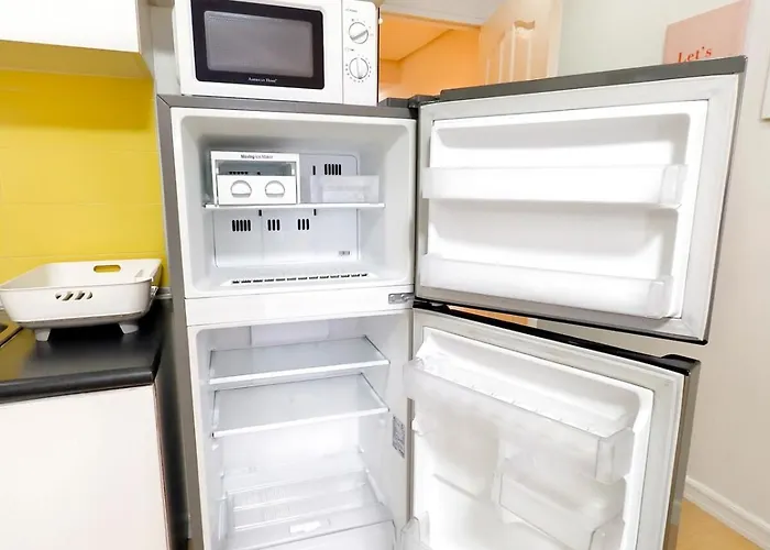 2215t2 Avida Towers It Park 1br Unit Queen Bed 4k Tv Apartment