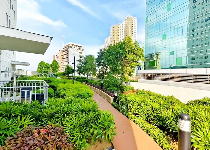 2215t2 Avida Towers It Park 1br Unit Queen Bed 4k Tv Apartment