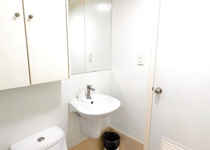 2215t2 Avida Towers It Park 1br Unit Queen Bed 4k Tv Apartment *